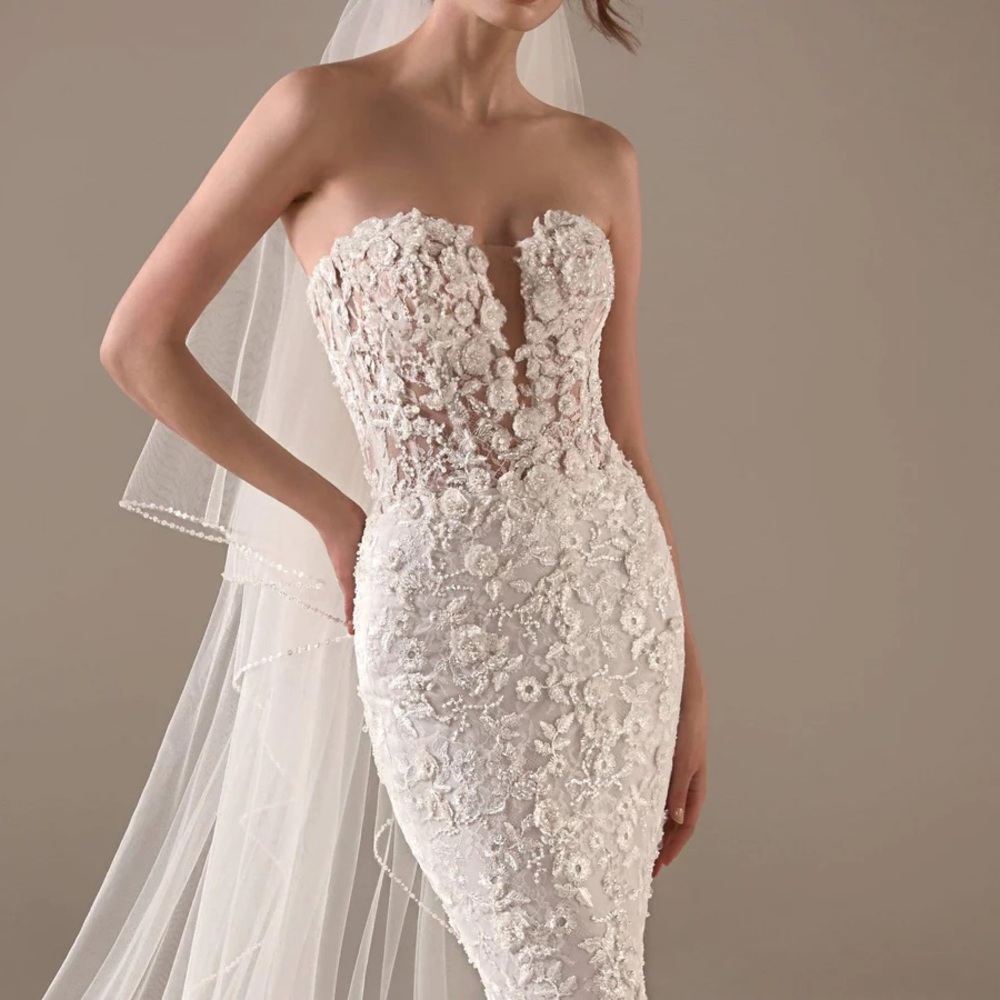 Pronovias wedding dress Jameela